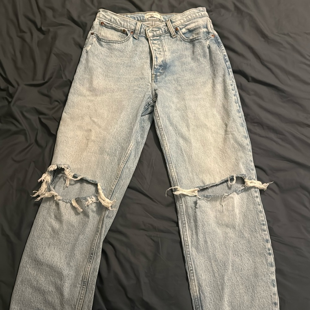 Abercrombie Dad high rise jeans